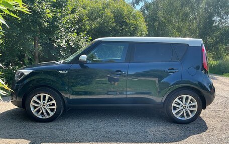 KIA Soul II рестайлинг, 2018 год, 1 750 000 рублей, 8 фотография