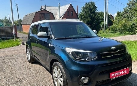 KIA Soul II рестайлинг, 2018 год, 1 750 000 рублей, 2 фотография