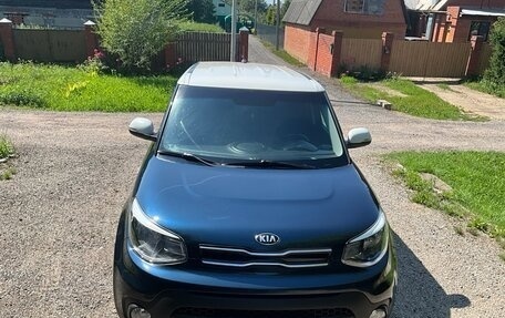 KIA Soul II рестайлинг, 2018 год, 1 750 000 рублей, 10 фотография
