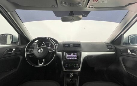 Skoda Yeti I рестайлинг, 2016 год, 1 295 000 рублей, 10 фотография