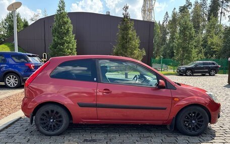 Ford Fiesta, 2006 год, 400 000 рублей, 2 фотография
