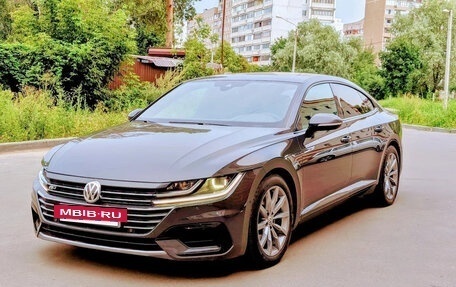 Volkswagen Arteon I, 2019 год, 2 870 000 рублей, 2 фотография
