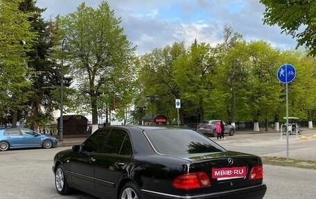 Mercedes-Benz E-Класс, 1996 год, 499 000 рублей, 5 фотография