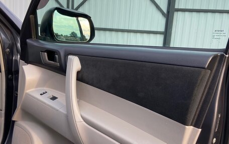 Toyota Highlander III, 2010 год, 1 750 000 рублей, 14 фотография