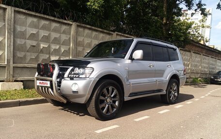 Mitsubishi Pajero III рестайлинг, 2006 год, 1 550 000 рублей, 2 фотография