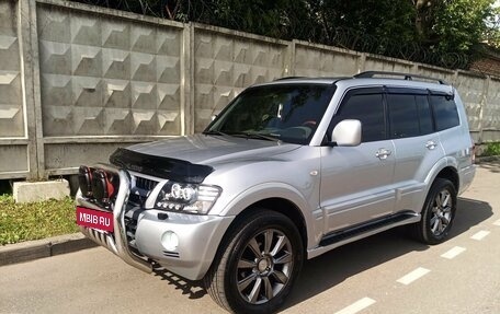 Mitsubishi Pajero III рестайлинг, 2006 год, 1 550 000 рублей, 3 фотография