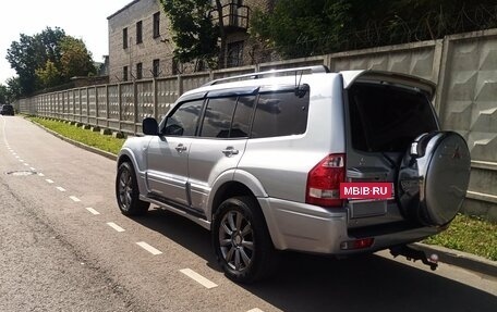 Mitsubishi Pajero III рестайлинг, 2006 год, 1 550 000 рублей, 17 фотография