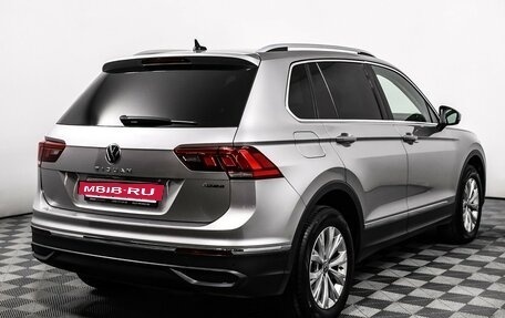 Volkswagen Tiguan II, 2020 год, 2 890 000 рублей, 5 фотография