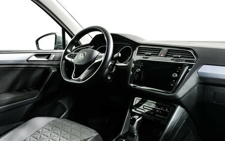 Volkswagen Tiguan II, 2020 год, 2 890 000 рублей, 9 фотография