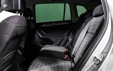 Volkswagen Tiguan II, 2020 год, 2 890 000 рублей, 13 фотография