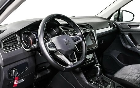 Volkswagen Tiguan II, 2020 год, 2 890 000 рублей, 12 фотография