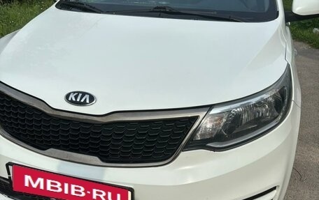KIA Rio III рестайлинг, 2015 год, 1 050 000 рублей, 1 фотография