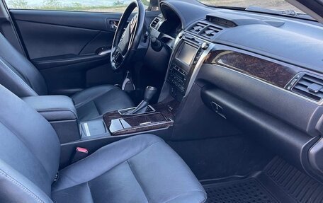 Toyota Camry, 2017 год, 1 980 000 рублей, 12 фотография