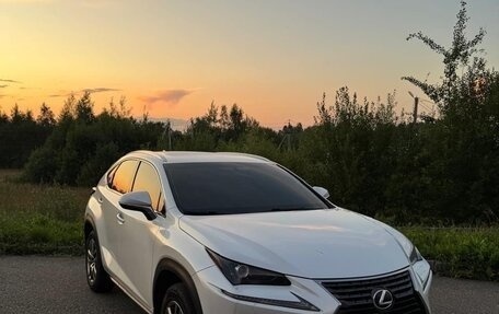 Lexus NX I, 2018 год, 4 000 000 рублей, 16 фотография