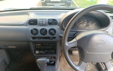 Nissan March II, 1997 год, 165 000 рублей, 2 фотография