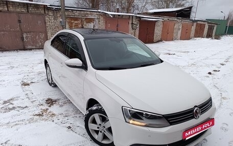 Volkswagen Jetta VI, 2013 год, 1 200 000 рублей, 3 фотография