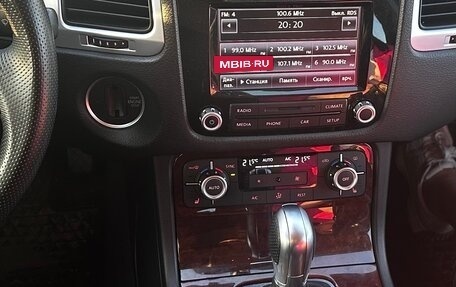 Volkswagen Touareg III, 2013 год, 2 380 000 рублей, 6 фотография