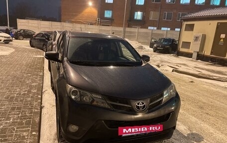 Toyota RAV4, 2013 год, 1 600 000 рублей, 4 фотография