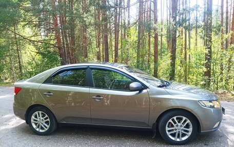 KIA Cerato III, 2010 год, 650 000 рублей, 2 фотография