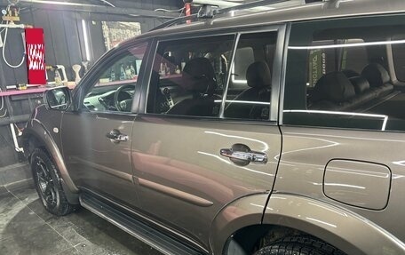 Mitsubishi Pajero Sport II рестайлинг, 2011 год, 2 400 000 рублей, 11 фотография
