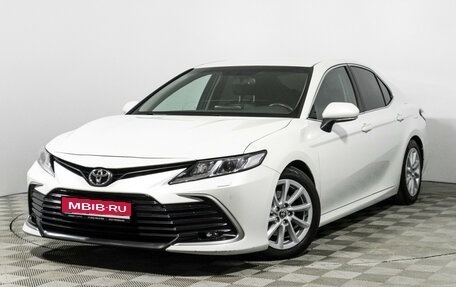 Toyota Camry, 2021 год, 2 699 000 рублей, 1 фотография