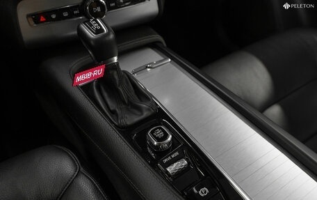 Volvo XC90 II рестайлинг, 2019 год, 3 880 000 рублей, 17 фотография
