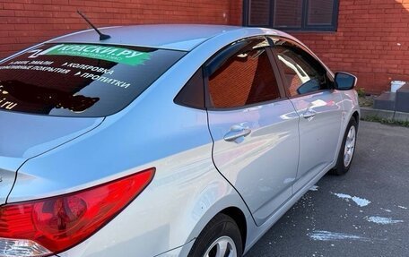 Hyundai Solaris II рестайлинг, 2011 год, 750 000 рублей, 5 фотография