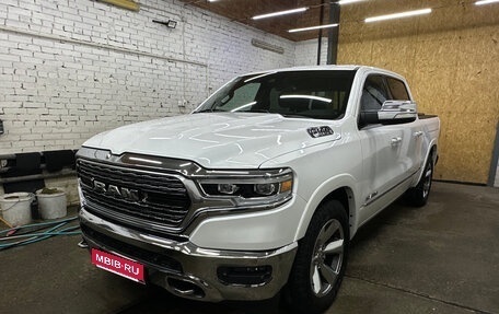 Rambler 1500, 2019 год, 6 500 000 рублей, 10 фотография