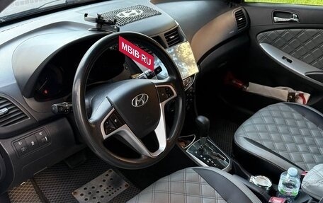 Hyundai Solaris II рестайлинг, 2011 год, 750 000 рублей, 8 фотография