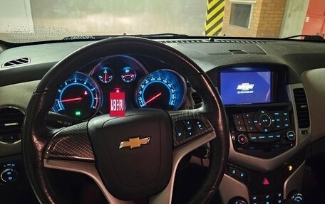 Chevrolet Cruze II, 2012 год, 770 000 рублей, 9 фотография