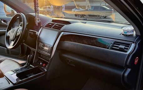 Toyota Camry, 2016 год, 2 250 000 рублей, 6 фотография