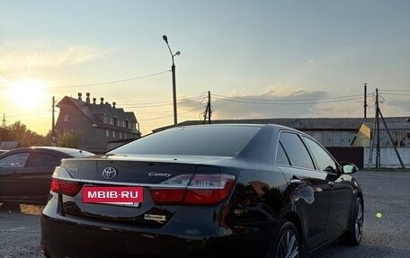 Toyota Camry, 2016 год, 2 250 000 рублей, 3 фотография