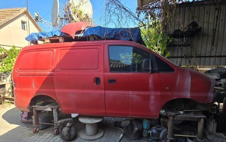 Hyundai H-1 II рестайлинг, 1999 год, 350 000 рублей, 8 фотография