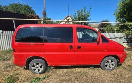 Hyundai H-1 II рестайлинг, 1999 год, 350 000 рублей, 2 фотография