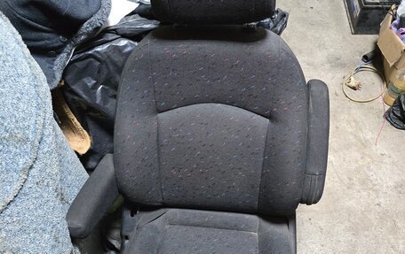 Hyundai H-1 II рестайлинг, 1999 год, 350 000 рублей, 12 фотография