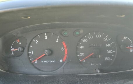 Hyundai H-1 II рестайлинг, 1999 год, 350 000 рублей, 14 фотография