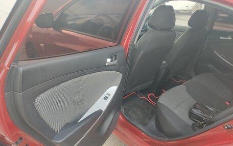 Hyundai Solaris II рестайлинг, 2013 год, 552 000 рублей, 8 фотография