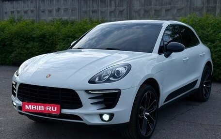 Porsche Macan I рестайлинг, 2017 год, 2 850 000 рублей, 2 фотография