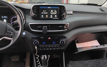 Hyundai Tucson III, 2020 год, 2 680 000 рублей, 2 фотография