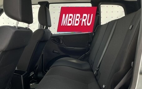 Chevrolet Niva I рестайлинг, 2017 год, 825 000 рублей, 13 фотография