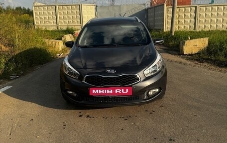 KIA cee'd III, 2015 год, 1 370 000 рублей, 2 фотография
