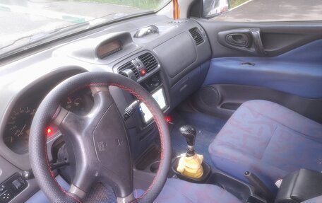 Mitsubishi Space Star I рестайлинг, 1999 год, 250 000 рублей, 7 фотография
