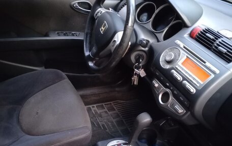 Honda Jazz I рестайлинг, 2007 год, 600 000 рублей, 8 фотография