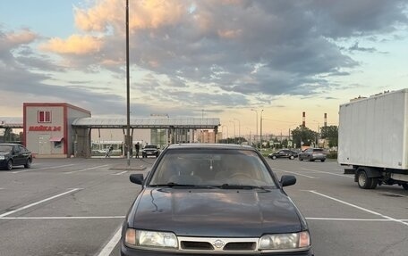 Nissan Primera II рестайлинг, 1990 год, 140 000 рублей, 2 фотография