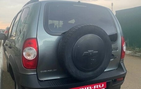 Chevrolet Niva I рестайлинг, 2015 год, 620 000 рублей, 8 фотография