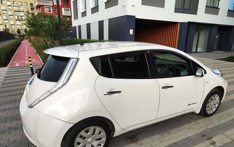 Nissan Leaf I, 2013 год, 990 440 рублей, 7 фотография