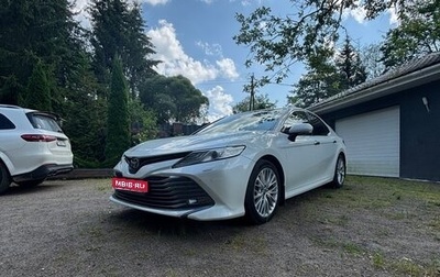 Toyota Camry, 2018 год, 3 250 000 рублей, 1 фотография