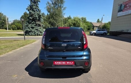 KIA Soul II рестайлинг, 2017 год, 1 280 000 рублей, 7 фотография