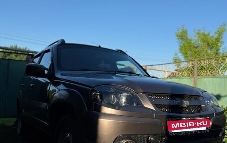 Chevrolet Niva I рестайлинг, 2013 год, 600 000 рублей, 4 фотография