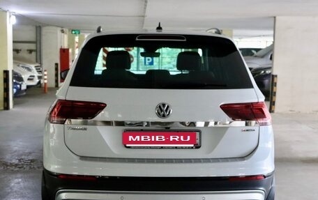 Volkswagen Tiguan II, 2019 год, 3 499 949 рублей, 9 фотография